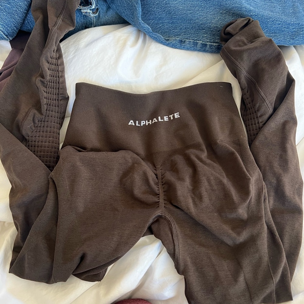 Alphalete amplify contour Brown Leggings
